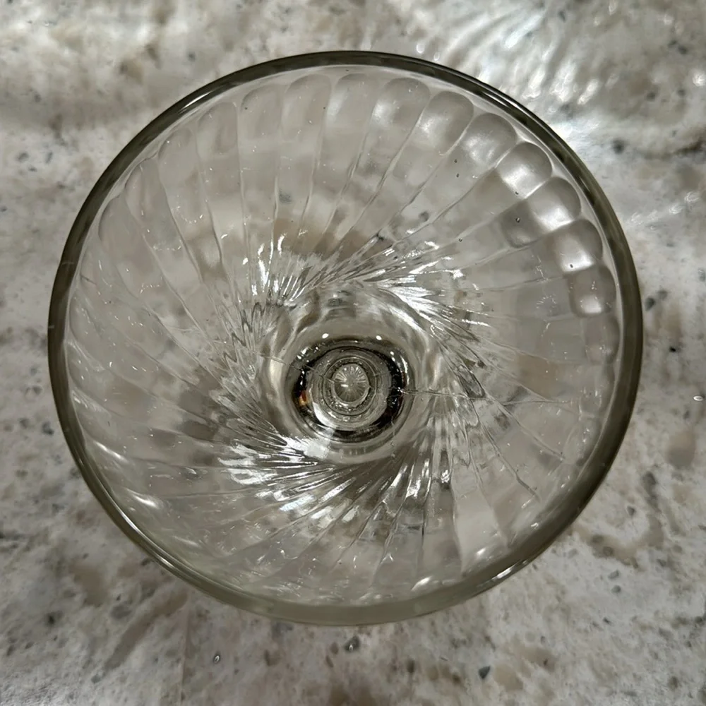 5~VINTAGE~SWIRL PATTERN~CLEAR GLASS~LOW SHERBET DISH~HOLDS APPROXIMATELY 4oz~G13